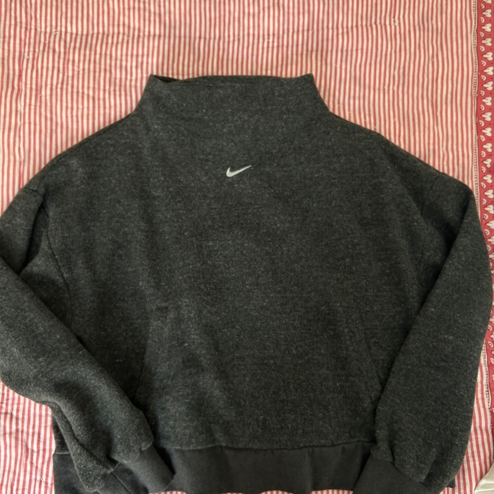 Nike mock neck sweater NWOT